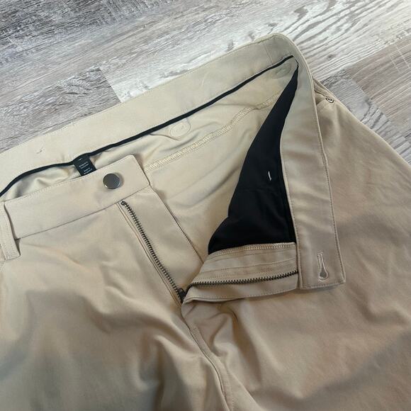 Lululemon ABC Pants 42 Beige Stretch Classic Chino Trousers Travel Work - Picture 3 of 9